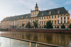 newUniversityWrocław